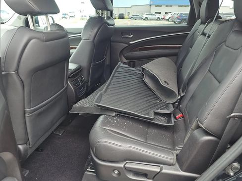 Used 2020 Acura MDX FWD image 11