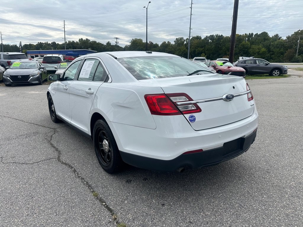 Used 2017 Ford Taurus Police Interceptor AWD image 3