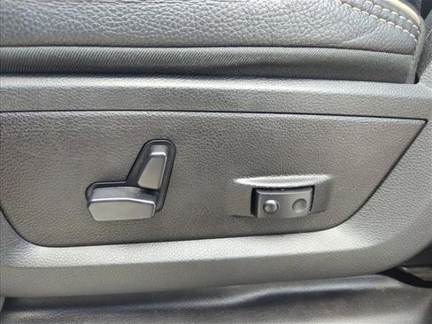 Used 2024 RAM 3500 Limited image 26