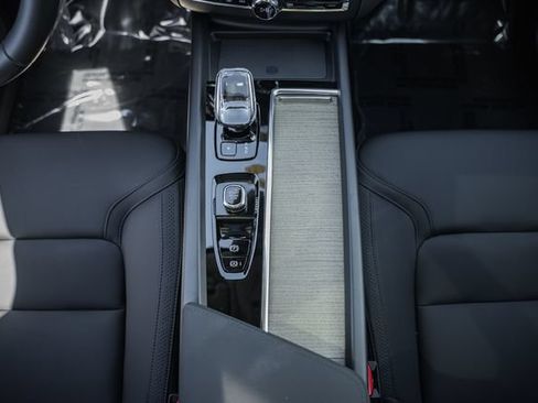 New 2026 Volvo XC60 T8 Plus AWD/4WD image 27