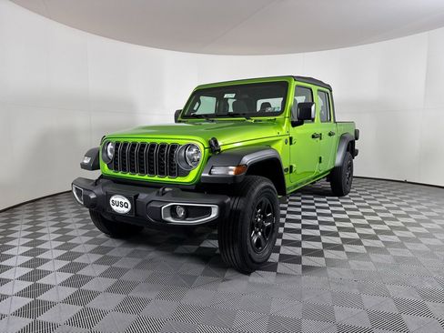 New 2026 Jeep Gladiator Sport image 18