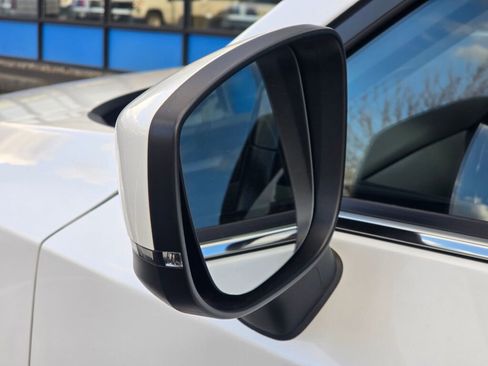 Used 2018 MAZDA CX-5 Touring w/ Preferred Equipment Package image 11