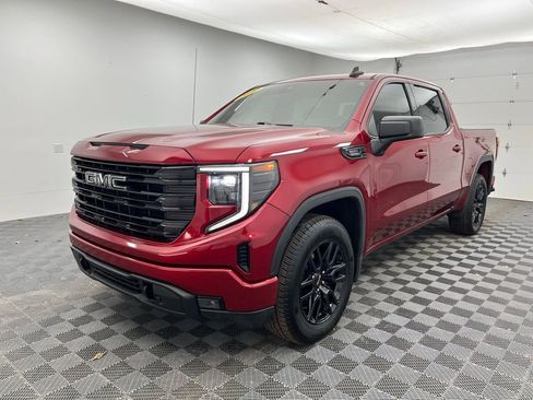 Used 2022 GMC Sierra 1500 Elevation image 12