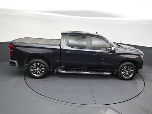 Used 2022 Chevrolet Silverado 1500 LT image 17