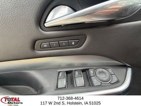 Used 2019 Cadillac XT4 Premium Luxury AWD/4WD image 10
