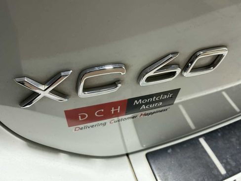 Used 2016 Volvo XC60 T6 w/ Proximity Package image 7