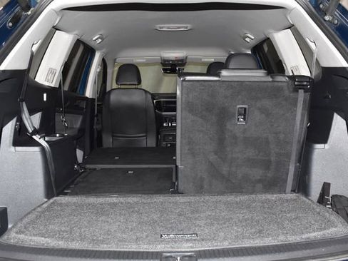 Used 2021 Volkswagen Atlas SE image 33