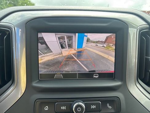 Used 2025 Chevrolet Silverado 2500 Custom AWD/4WD image 19