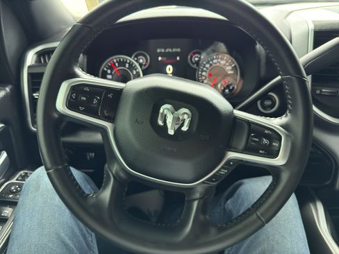 Used 2024 RAM 2500 Big Horn w/ Off Road Package image 18