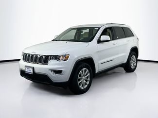 Used 2022 Jeep Grand Cherokee Laredo E video 1