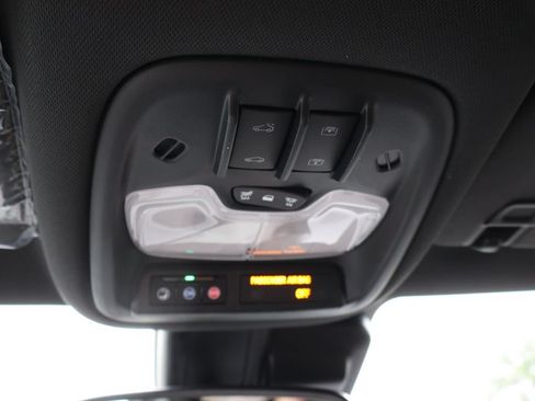 New 2026 Chevrolet TrailBlazer RS w/ Convenience Package FWD image 21