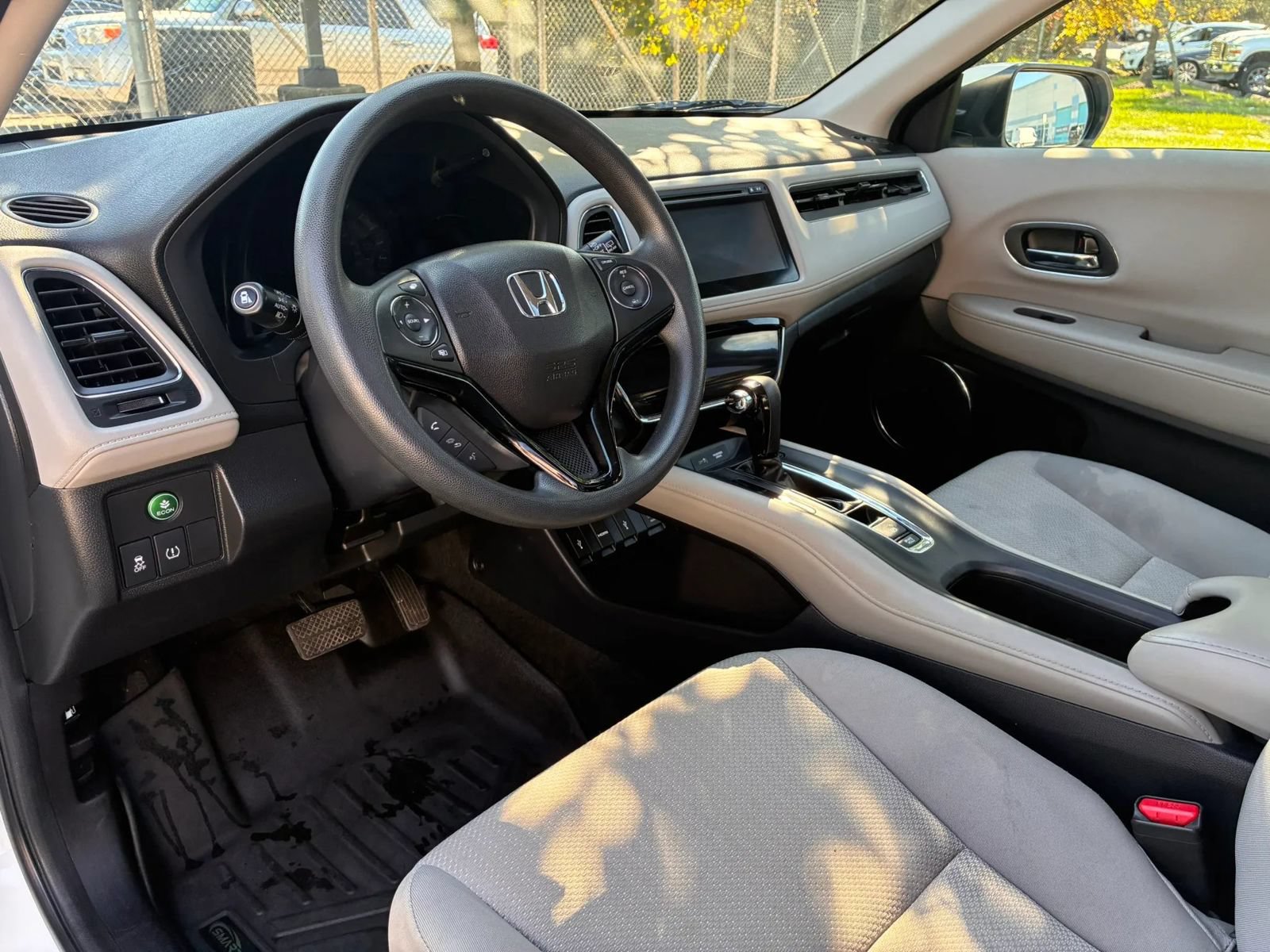 Used 2016 Honda HR-V EX image 22