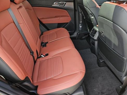 New 2026 Kia Sportage SX image 11