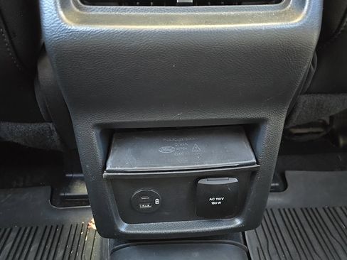 Used 2021 Ford Edge SEL w/ Convenience Package image 44