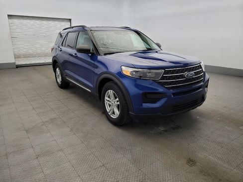 Used 2021 Ford Explorer XLT image 13