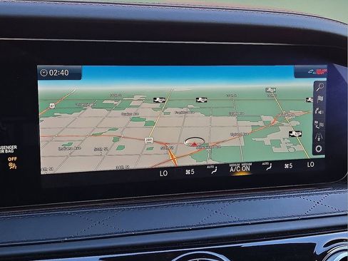 Used 2020 Mercedes-Benz Maybach S 650 image 28