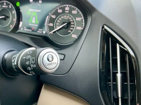 Used 2023 Acura RDX AWD w/ Advance Package image 30