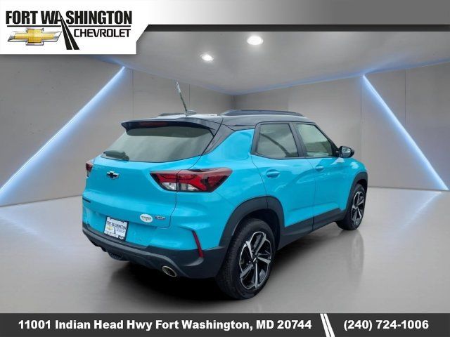 Used 2021 Chevrolet TrailBlazer RS w/ Convenience Package FWD image 3