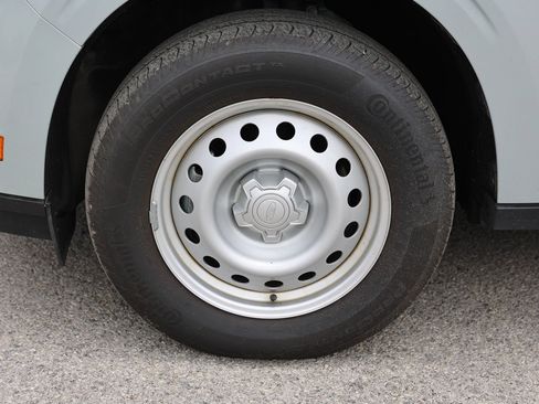Certified 2022 Ford Maverick XL FWD image 11