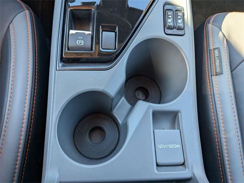 Certified 2025 Subaru Crosstrek 2.5i Limited w/ Crosstrek Mirror Package image 17