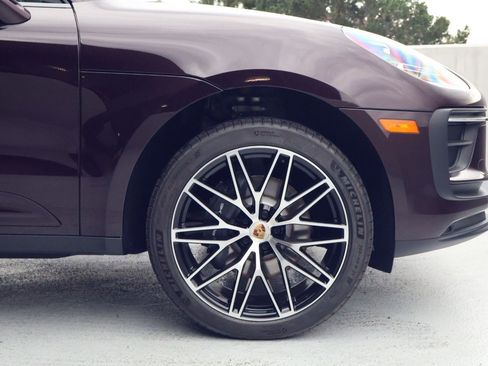 New 2026 Porsche Macan image 11