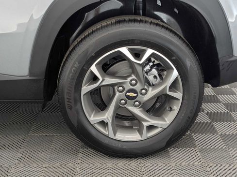 New 2026 Chevrolet Trax LT w/ Driver Confidence Package FWD image 14