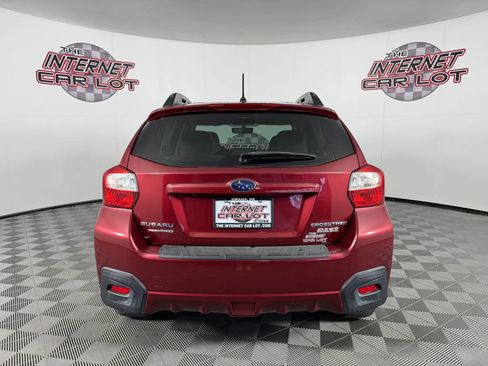 Used 2017 Subaru Crosstrek 2.0i Premium w/ Moonroof Package AWD/4WD image 6