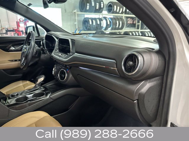 Used 2022 Chevrolet Blazer Premier w/ Enhanced Convenience Package FWD image 19