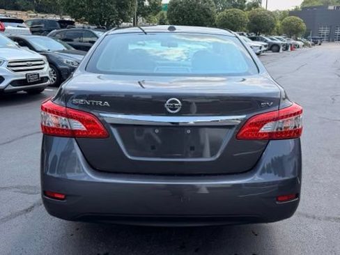 Used 2015 Nissan Sentra SV FWD image 4