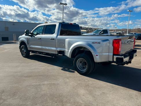 Used 2024 Ford F350 XLT image 3
