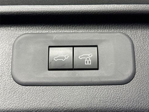 Certified 2025 Toyota Grand Highlander AWD image 41