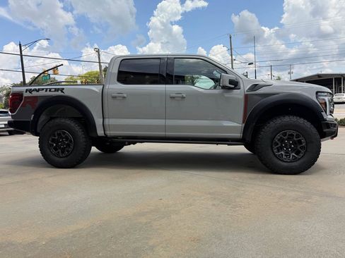 Used 2026 Ford F150 Raptor w/ Equipment Group 803A Raptor R AWD/4WD image 5
