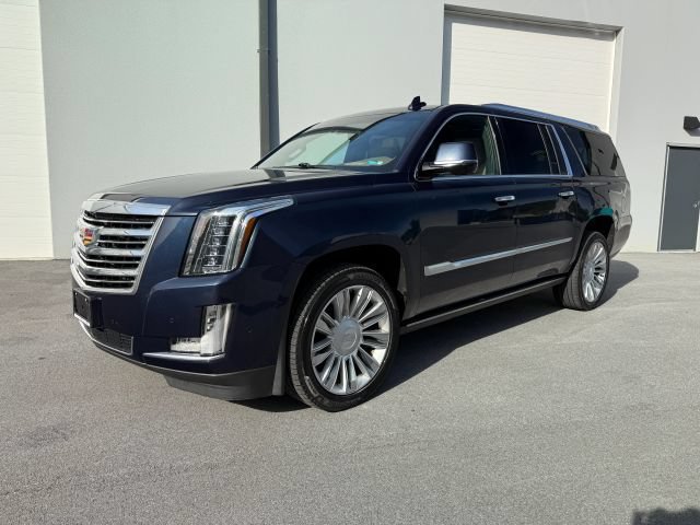 Used 2019 Cadillac Escalade ESV Platinum AWD/4WD image 2