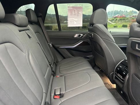 Used 2020 BMW X5 xDrive40i w/ Premium Package image 12
