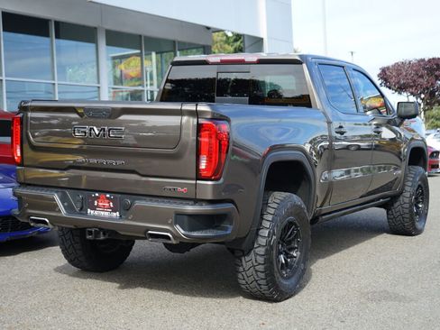 Used 2019 GMC Sierra 1500 AT4 w/ AT4 Premium Package image 6