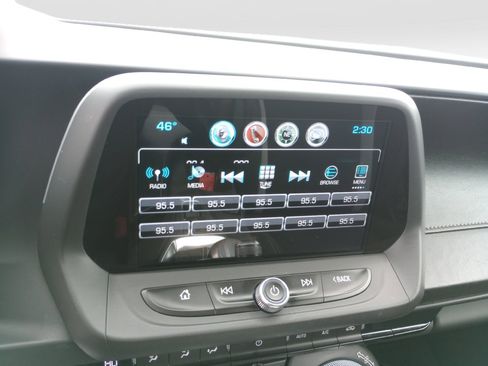 Used 2018 Chevrolet Camaro SS image 17