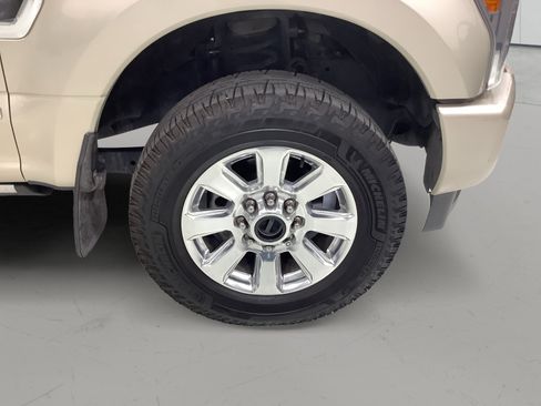 Used 2018 Ford F250 Platinum w/ Platinum Ultimate Package AWD/4WD image 10