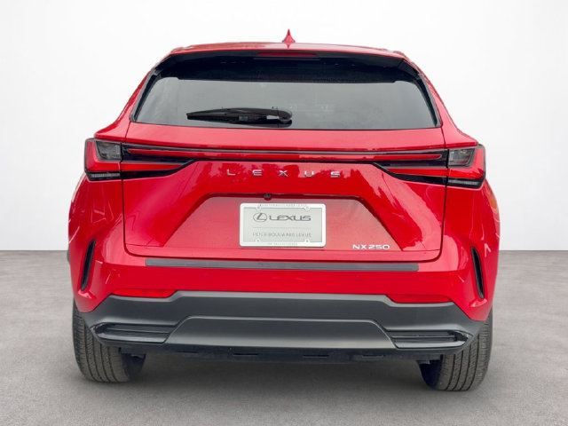 Used 2025 Lexus NX 250 FWD w/ Accessory Package (K3) image 4