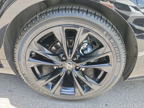 Used 2024 Lexus ES 350 F Sport w/ Accessory Package (Z2) FWD image 6
