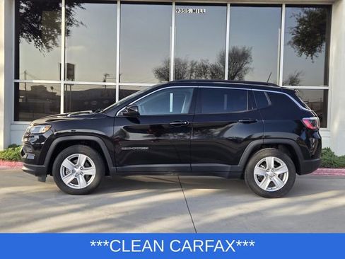 Certified 2022 Jeep Compass Latitude image 4