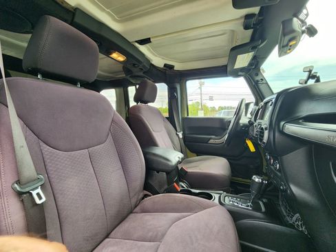 Used 2013 Jeep Wrangler Unlimited Sport AWD/4WD image 43