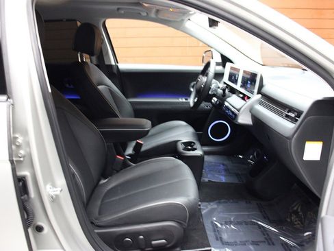 Used 2023 Hyundai Ioniq 5 SEL image 27