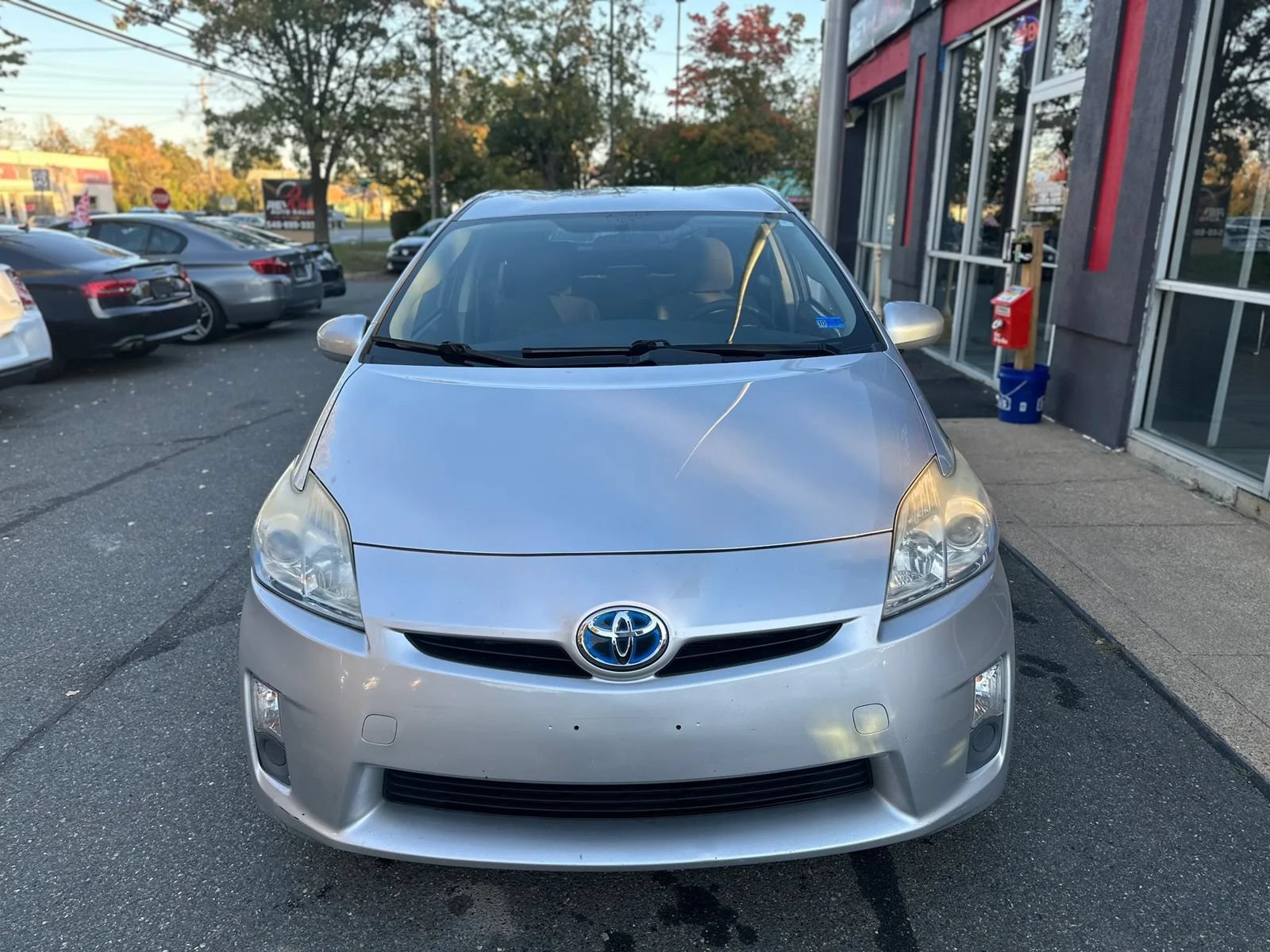 Used 2011 Toyota Prius Two FWD image 2