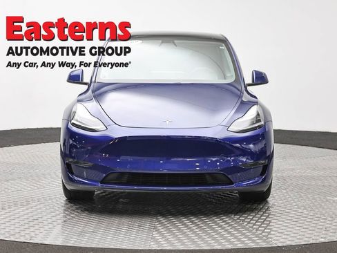 Used 2021 Tesla Model Y Long Range AWD/4WD image 2