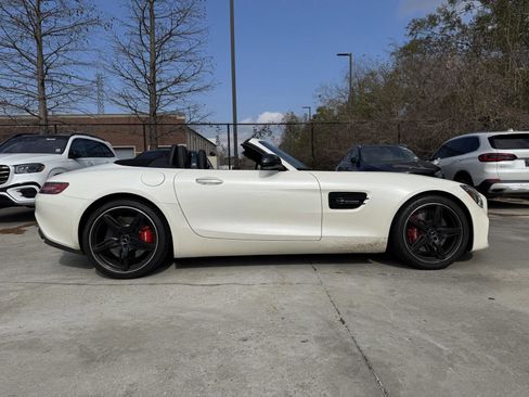 Used 2018 Mercedes-Benz AMG GT Roadster image 23