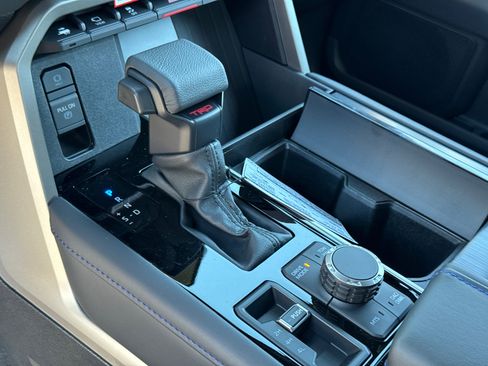 New 2026 Toyota Tundra Platinum image 27