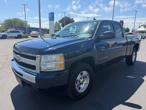 Used 2010 Chevrolet Silverado 1500 LT w/ Power Pack Plus RWD image 7