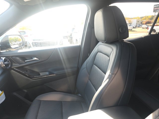 New 2027 Chevrolet Equinox LT w/ Convenience Package II AWD/4WD image 23