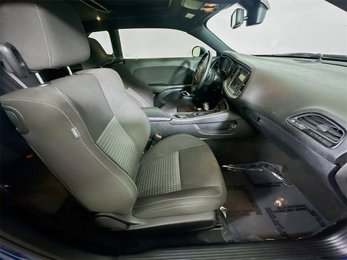 Used 2021 Dodge Challenger R/T w/ T/A Package image 12