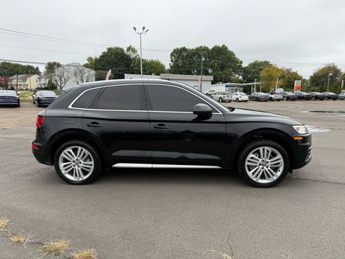 Used 2019 Audi Q5 2.0T Premium Plus w/ Premium Plus Package image 3